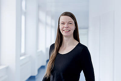 Linda Bernhardt