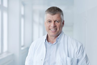 Prof. Dr. Erhard Siegel